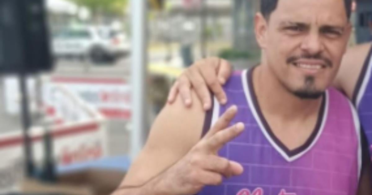 Familia despide a hombre que murió tras caer del techo de una cancha en Bayamón