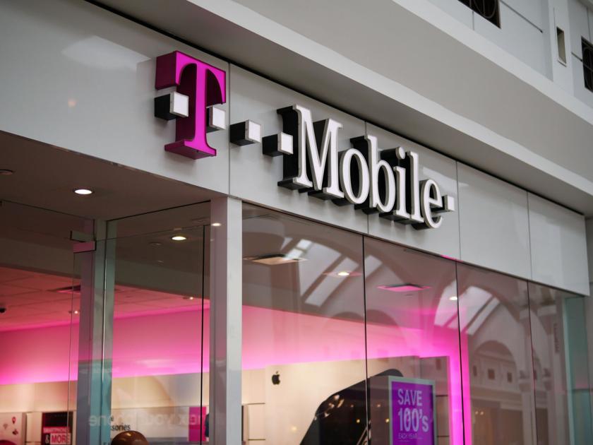 T-Mobile handles a breakdown that affected customers around the island  others