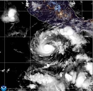 Imagen del artículo de El Vocero: Trudy gana fuerza y se convierte en huracán de categoría 3 frente a la costa mexicana del Pacífico
