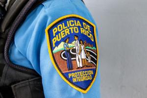 Imagen de la cobertura de: Familia investiga caso de cargador con municiones hallado en bulto de estudiante en Ponce