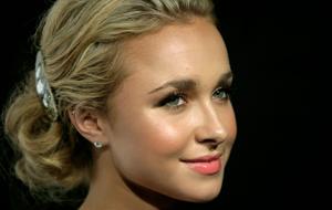Imagen del artículo de El Vocero: Revelan la causa de muerte de la actriz Hayden Panettiere