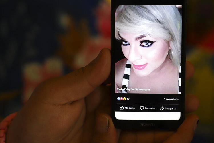 El asesinato de una mujer trans salvadoreña impacta a la comunidad LGBTQ+ en El Salvador 60bbdb4f77b5f.image