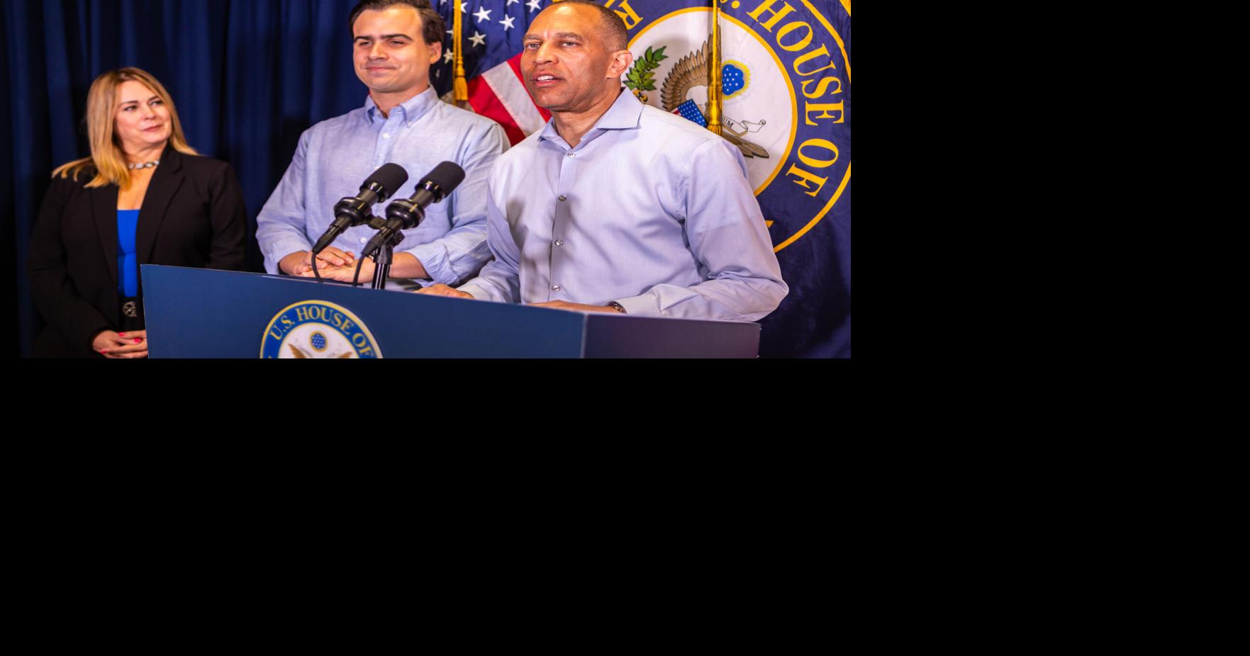 Comisionado residente y líder demócrata atienden preocupaciones sobre Medicaid en Santurce