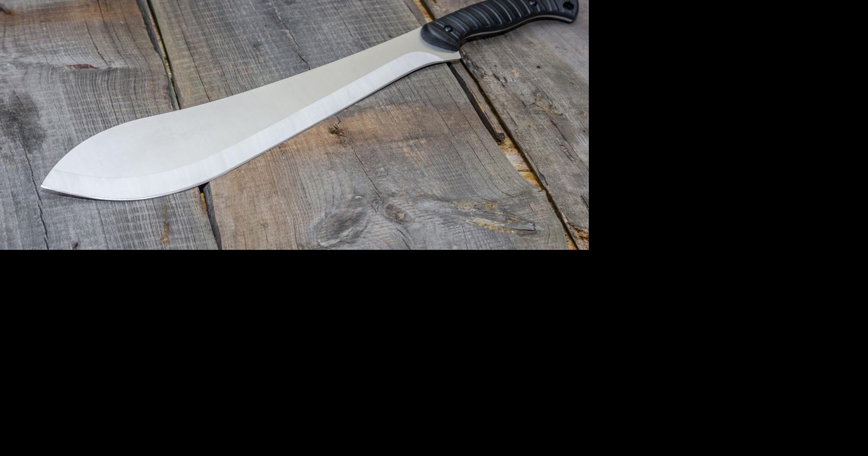 Vecino agrede con machete a sexagenario en Barranquitas tras reclamo por vehículo chatarra