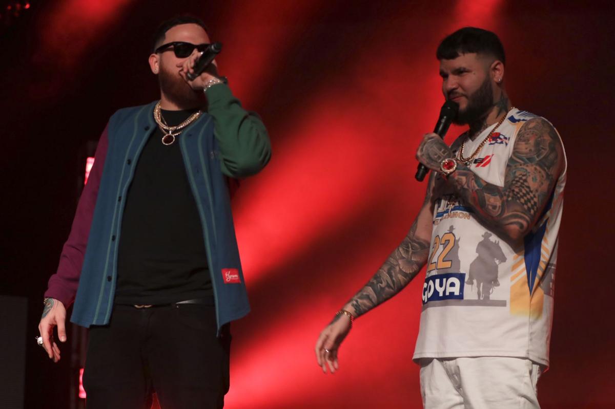 Farruko Le Canta A La Paz Y La Unidad Escenario Elvocero Com