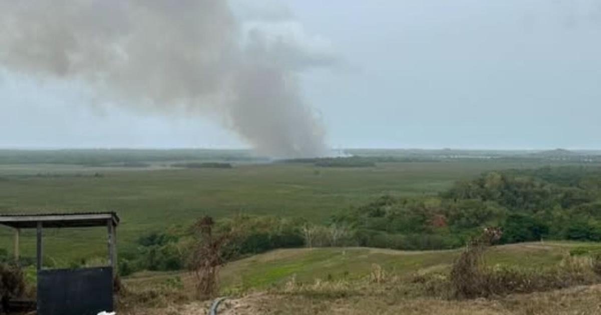 Reportan incendios forestales en municipios del sur, norte y este de Puerto Rico