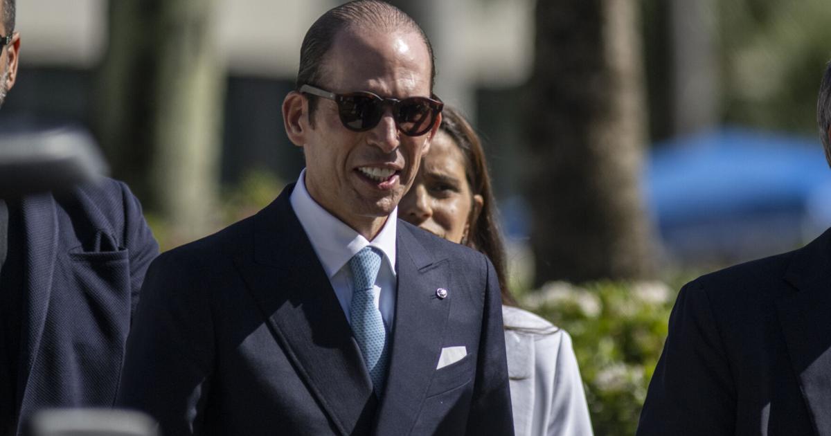 NYT vincula indulto de Trump a Wanda Vázquez con contratos millonarios a Alina Habba