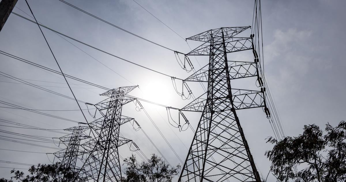 Negociado de Energía cita a LUMA y Genera para explicar aumento de seis centavos a la luz