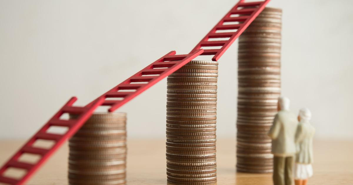 Proponen aumentar pensión mínima de jubilados del gobierno a $1,000 mensuales