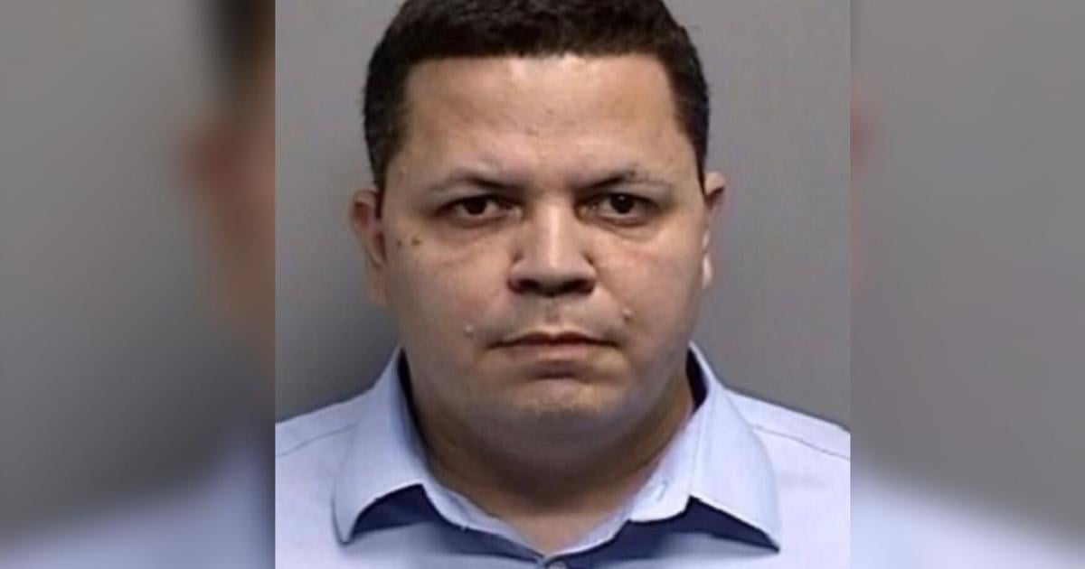 Radican cargos contra hombre por enviar contenido sexual a menor en Yauco