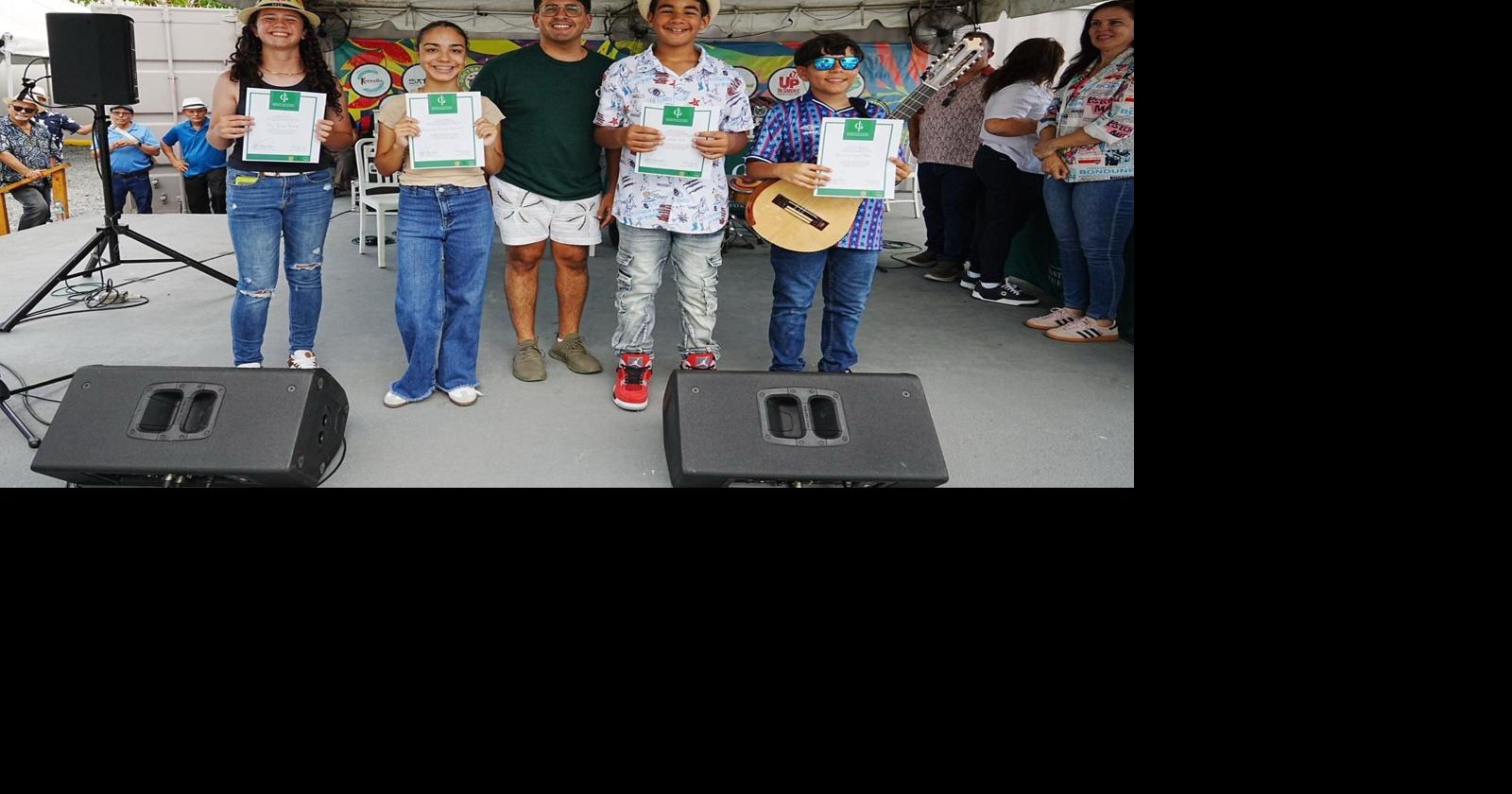 ICP premia a 13 jóvenes en el 58vo Concurso Nacional de Trovadores y Cuatristas
