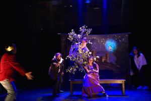Imagen de la cobertura de: Última oportunidad para ver en Puerto Rico la obra peruana "Hamlet, una versión recontra libre"