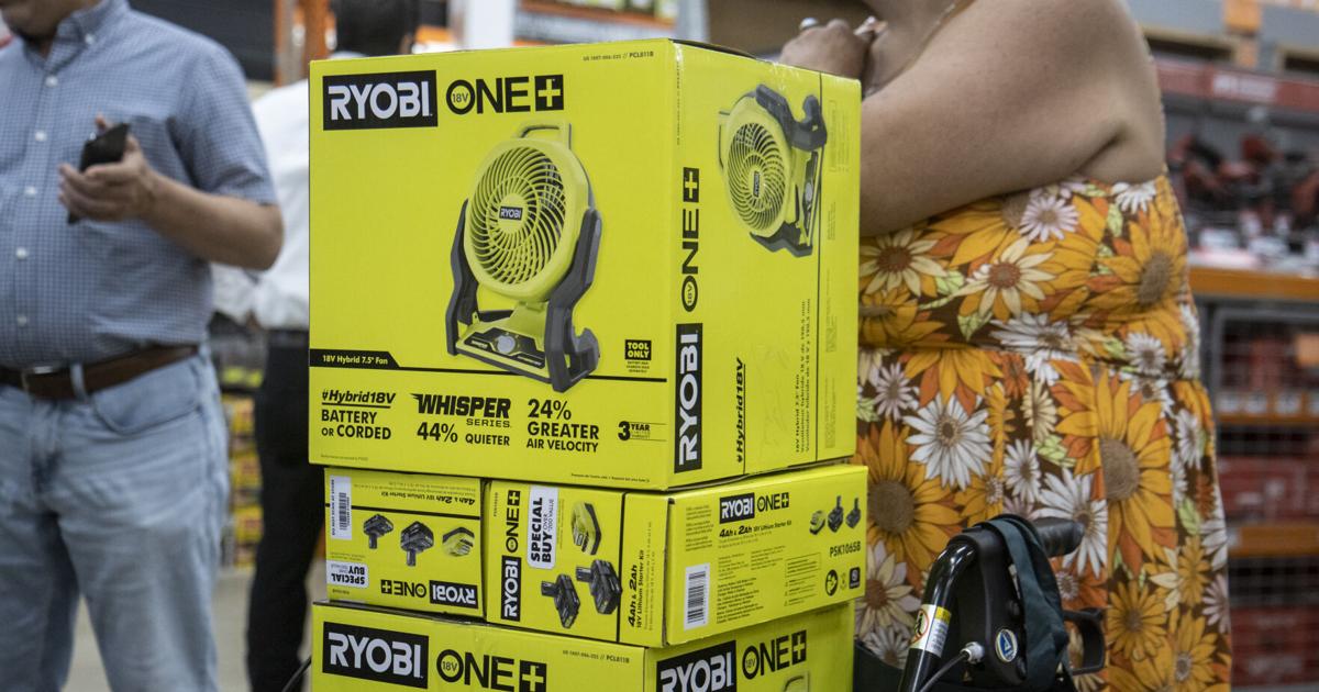 Hay fecha: Conoce cuándo comienzan las ventas sin IVU para la temporada de huracanes