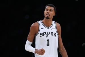 Imagen del artículo de El Vocero: La NBA abrirá la temporada con 125 jugadores internacionales. Francia y Canadá lideran la lista