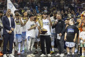 Imagen del artículo de El Vocero: Carlos Arroyo y los Vaqueros ya piensan en el tricampeonato: "Hay que manifestarlo"