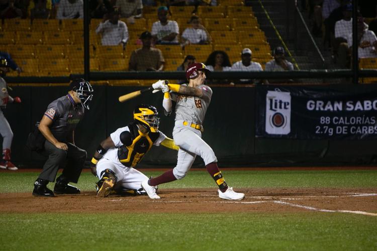 Decisive duel for the winter baseball scepter