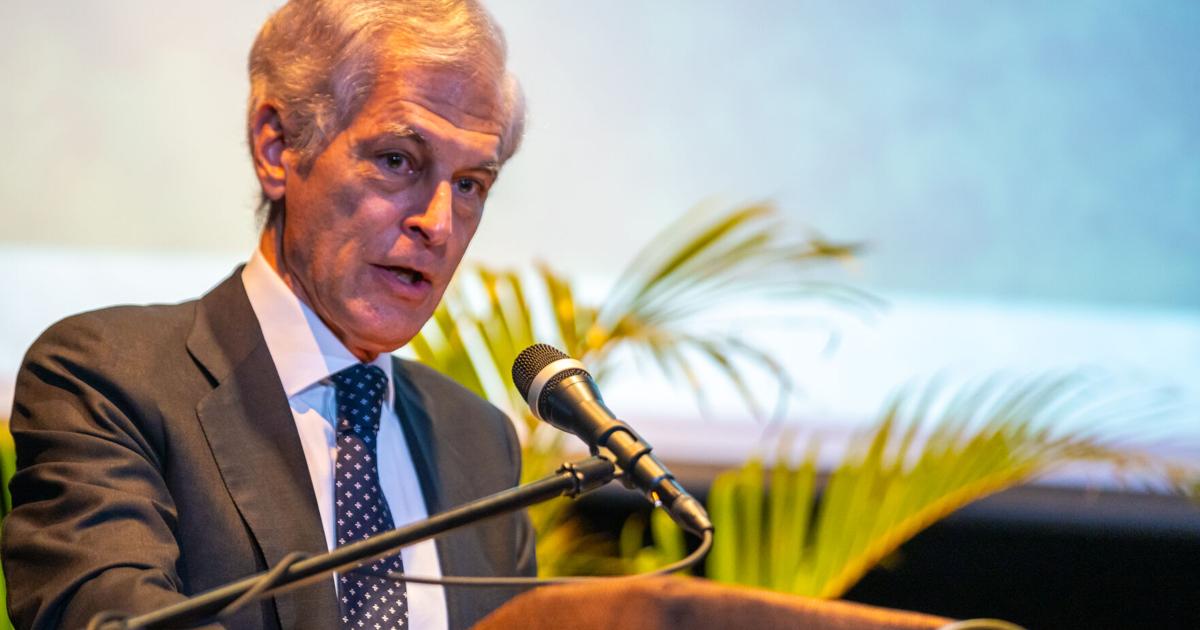 Adolfo Suárez Illana dicta charla magistral en la Universidad Interamericana de Puerto Rico