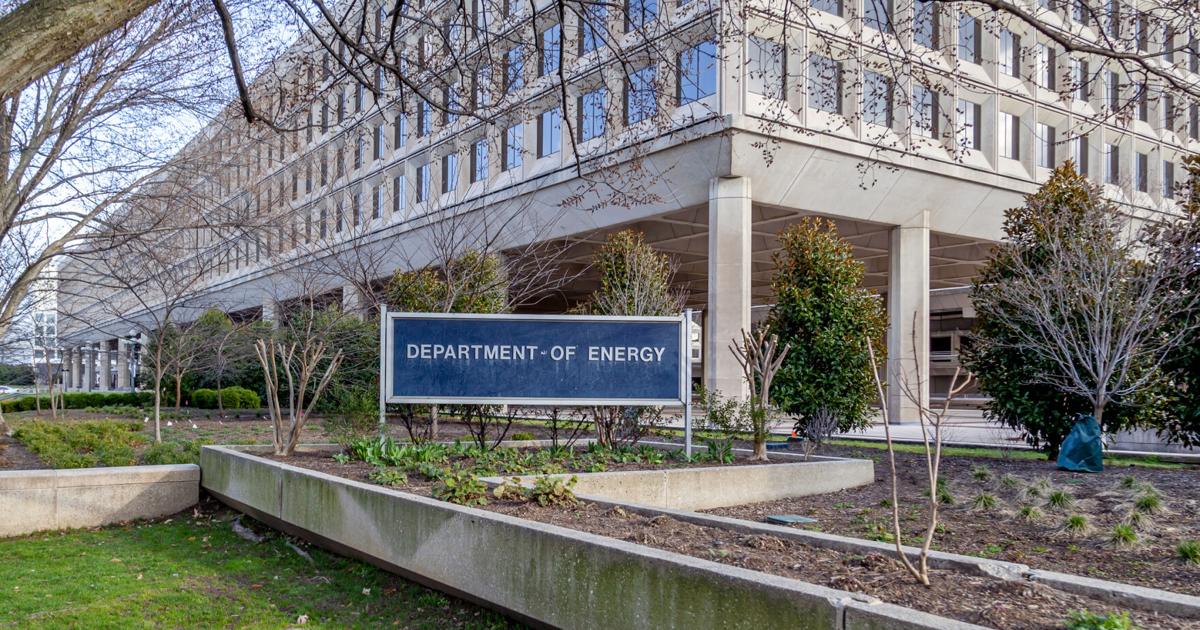 Departamento de Energía federal aprueba préstamo de $489.4 millones para baterías en Puerto Rico