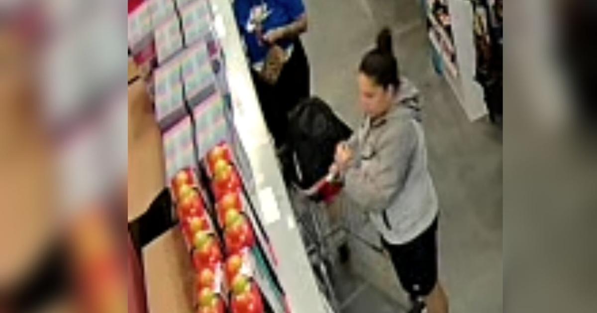 Autoridades buscan a dos mujeres captadas robando más de $1,000 en farmacia
