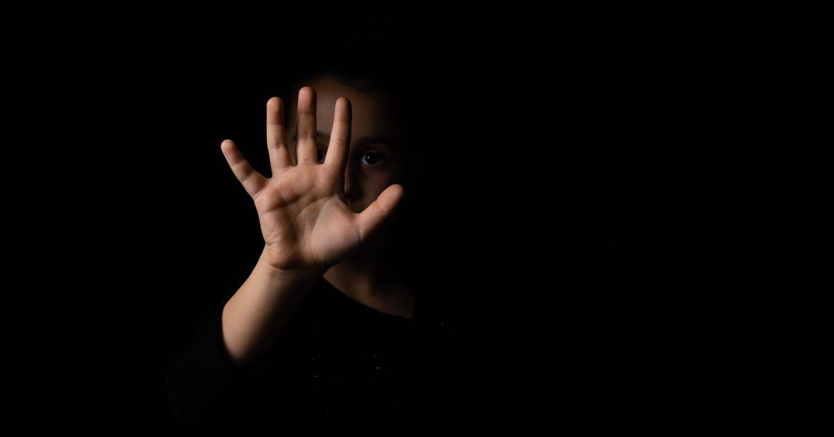 Jurado declara culpable a padre de maltratar físicamente a su hija en San Juan