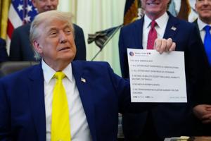 Imagen del artículo de El Vocero: Trump podría lucrarse con anuncios sobre política al vender acceso rápido a sus publicaciones
