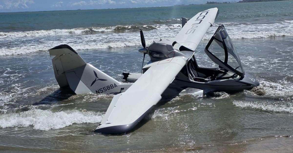 Avioneta se estrella en playa de Toa Baja