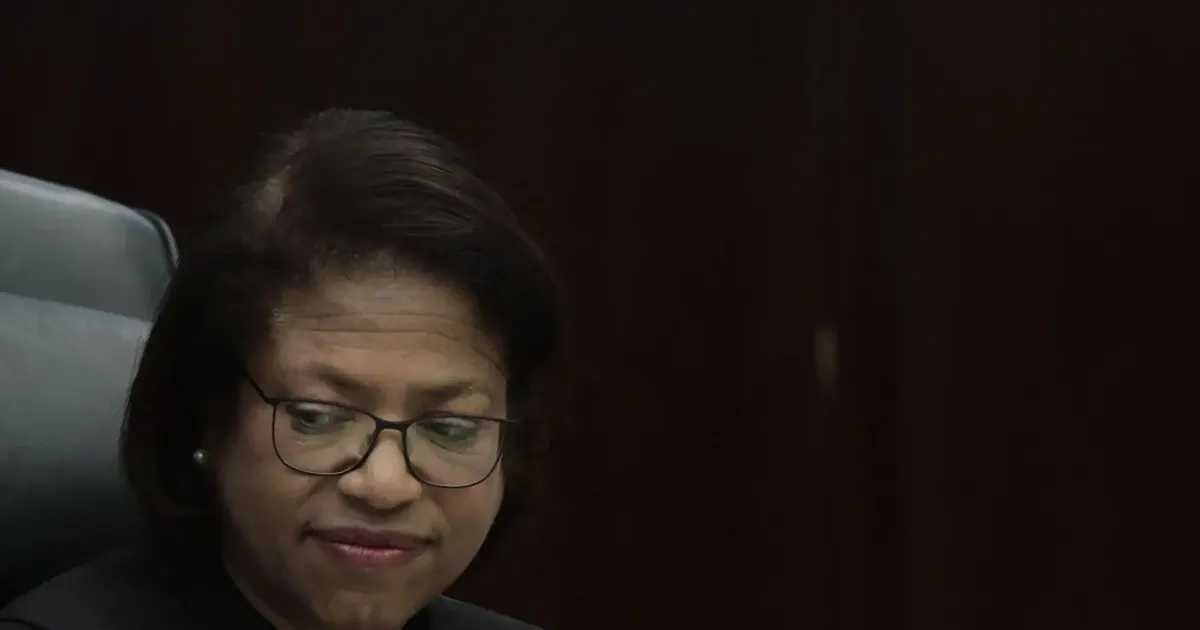 Jueza Swain ordena discutir ingresos netos de la AEE en vista ómnibus
