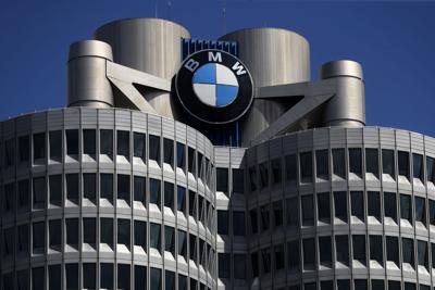 BMW y Volkswagen advierten sobre la escasez en Ucrania de suministros para la producción de autos