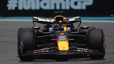 Verstappen domina el Sprint y Sainz suma un valioso quinto puesto