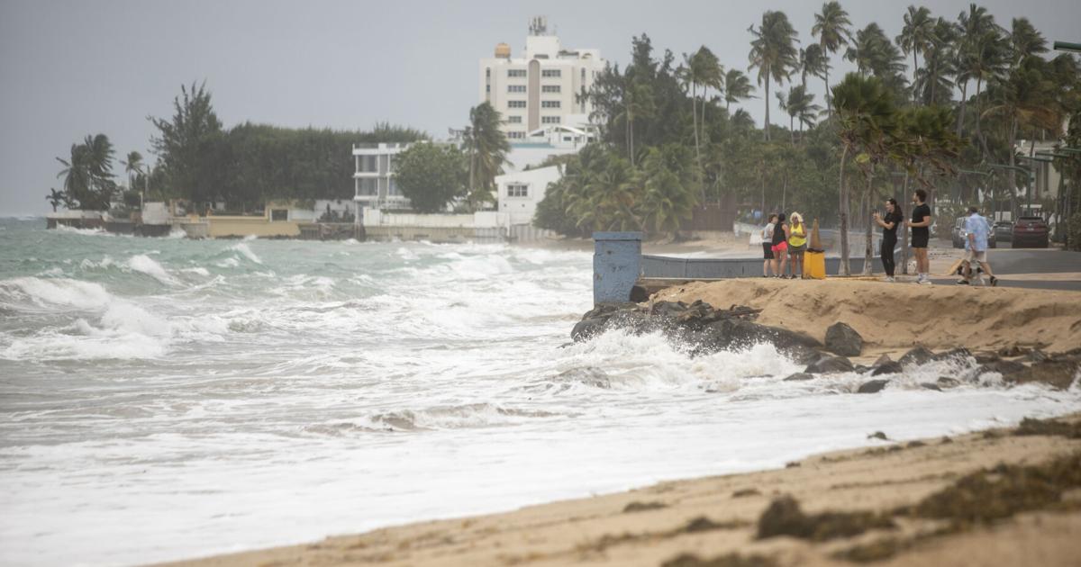 SNM alerta sobre alto riesgo de corrientes marinas en costas norte y este de Puerto Rico