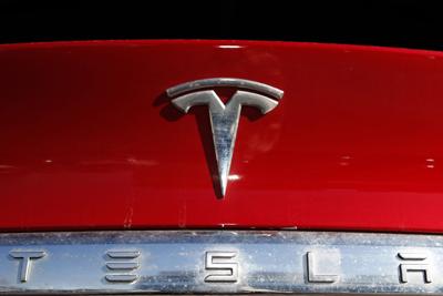 Tesla vuelve a bajar los precios en Estados Unidos