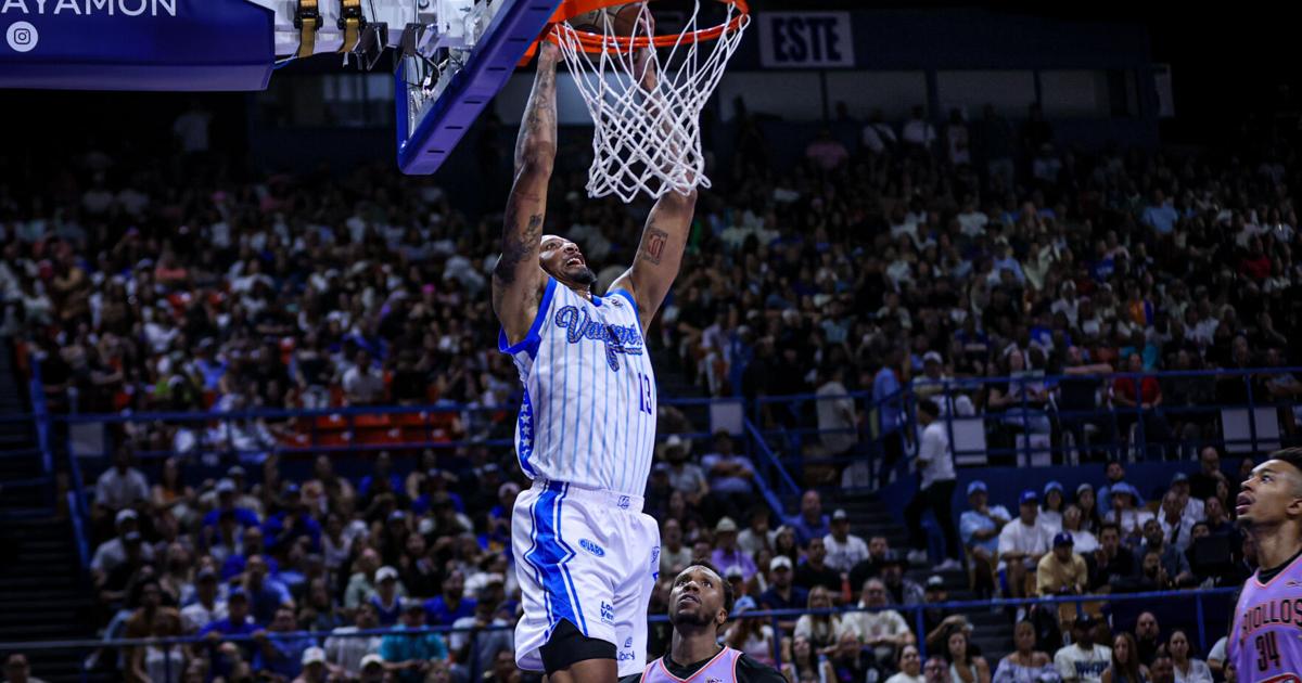 Vaqueros dominan a los Criollos en "El Rancho" y toman ventaja 2-1 en los playoffs del BSN