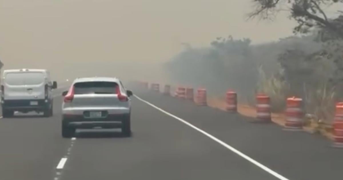 Incendio forestal en Finca Arenas de Guánica obliga a cierre de tramo en PR-332