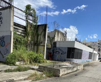 Mi comunidad reclama: denuncian edificio abandonado en Mayagüez