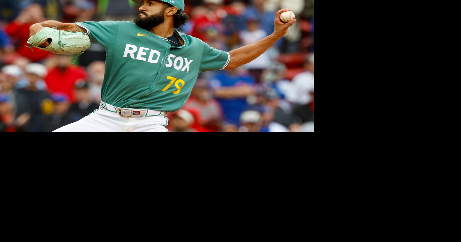Eddie Romero elogia la temporada de Raymond Burgos con los Medias Rojas de Boston