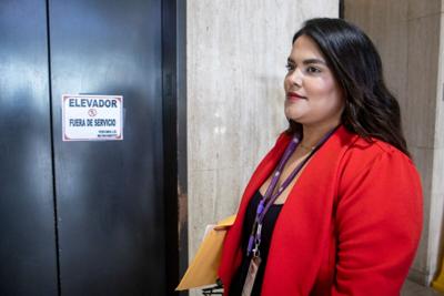 Salen las partes del tribunal tras posponer vista preliminar en contra del feminicida Hermes Ávila Vázquez