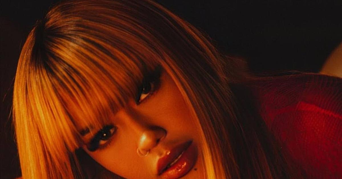 Nesi lanza EP "PRETTY B*TCH" y reivindica su autonomía artística y sexual