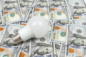 Imagen del artículo de El Vocero: Debaten creación de fondo para amortiguar aumentos en la factura de luz