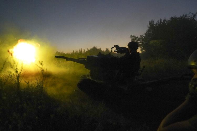 Bombardeos de Rusia dejan a 15 personas muertas en Ucrania durante su Día de la Independencia 6306789cd683b.image