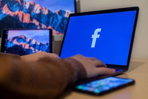 Imagen de la cobertura de: Juez ordena a Meta pagar $25,000 millones por el caso Cambridge Analytica