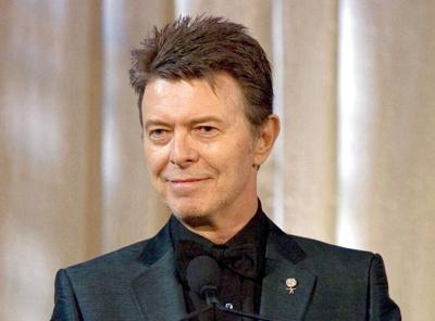 Warner Music compra el catálogo musical de David Bowie