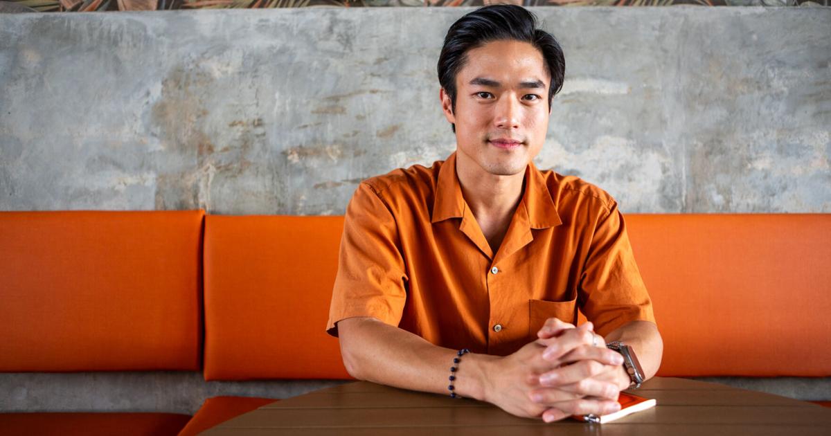 Actor taiwanés Lin Yao se reencuentra con sus raíces latinas rodando "Extranjera" en Puerto Rico