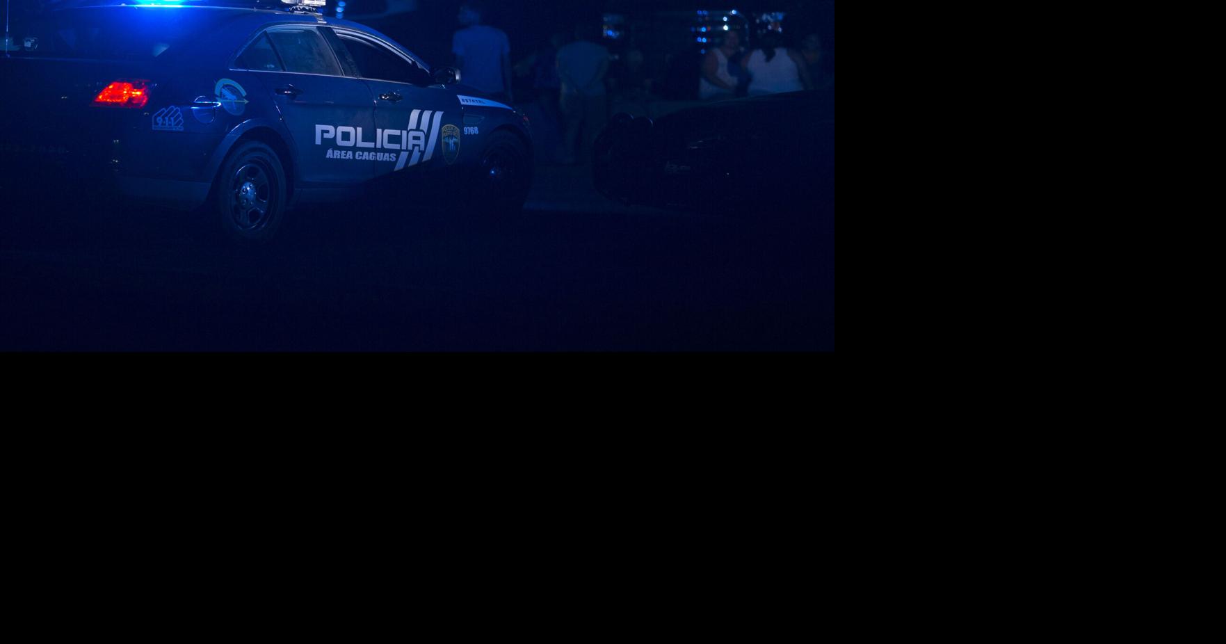 Tirotean a dos hombres frente a un banco en Vega Alta
