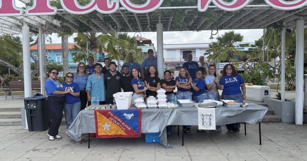 Policía de Isabela ofrece almuerzo a cerca de 100 personas en actividad comunitaria