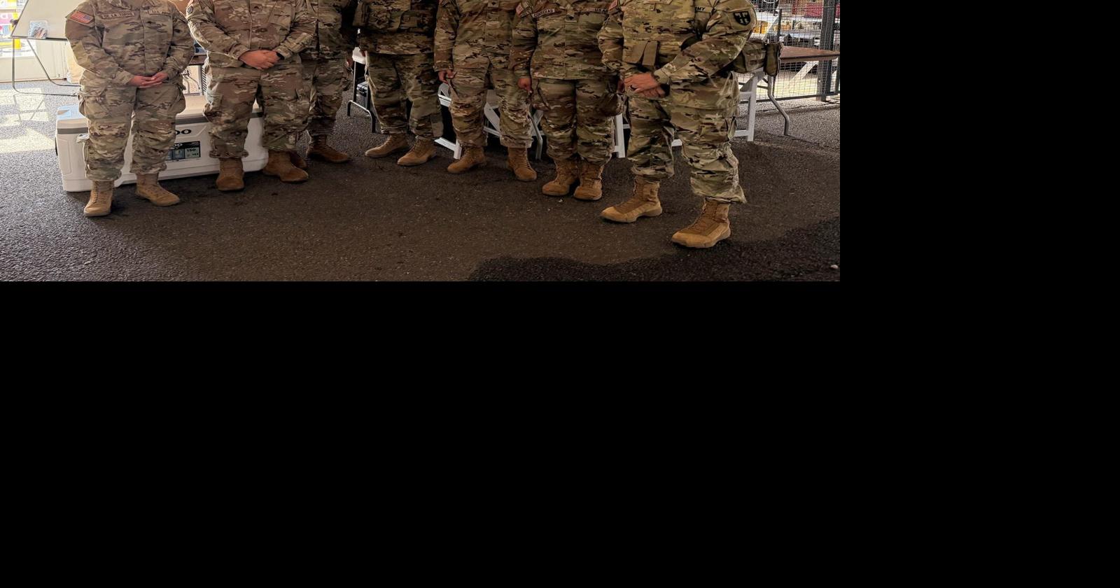 General de la Guardia Nacional visita a 153 soldados puertorriqueños en Washington