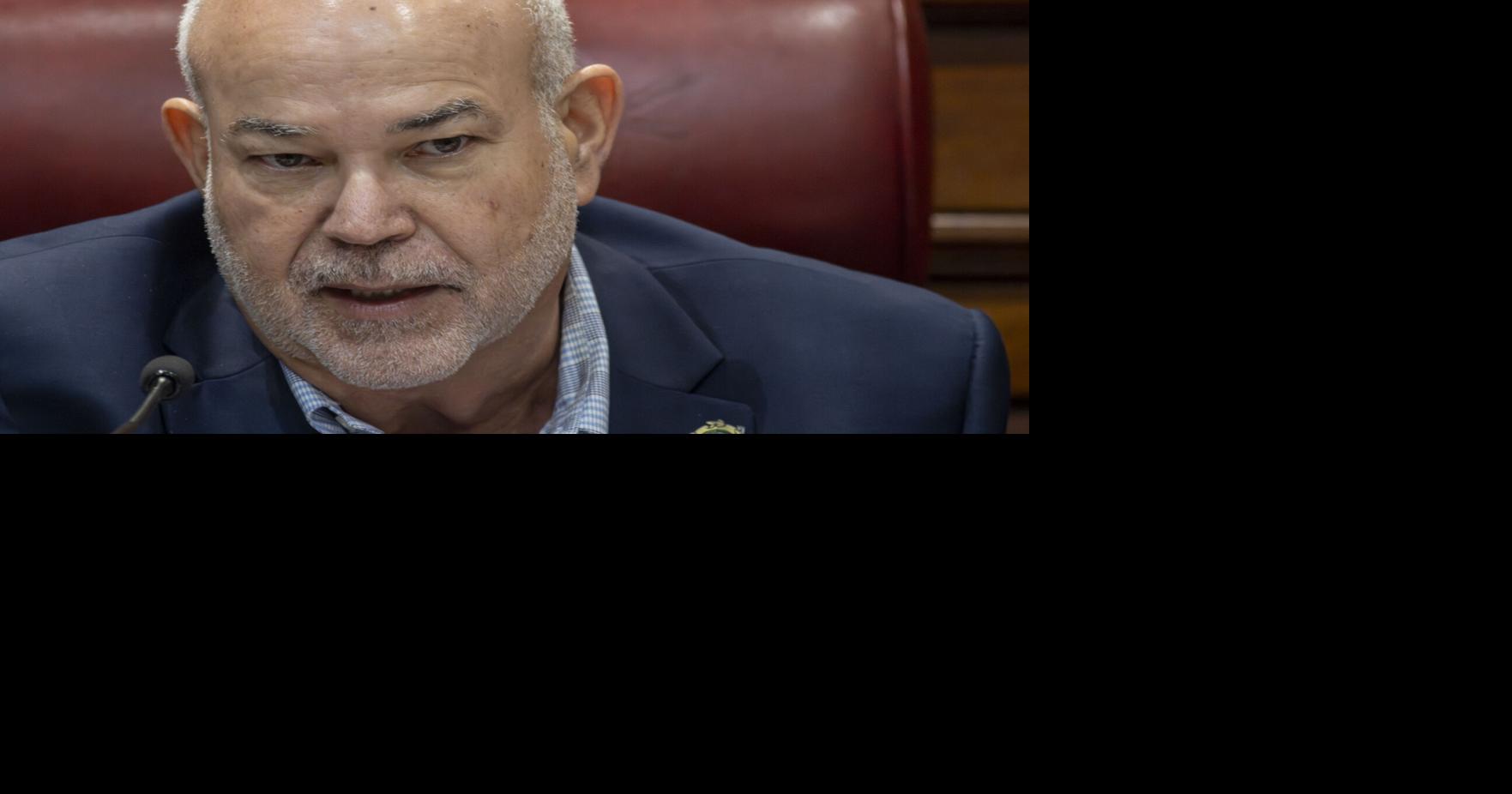 Johnny Méndez cita a vista pública al secretario de Salud por crisis médica en Culebra