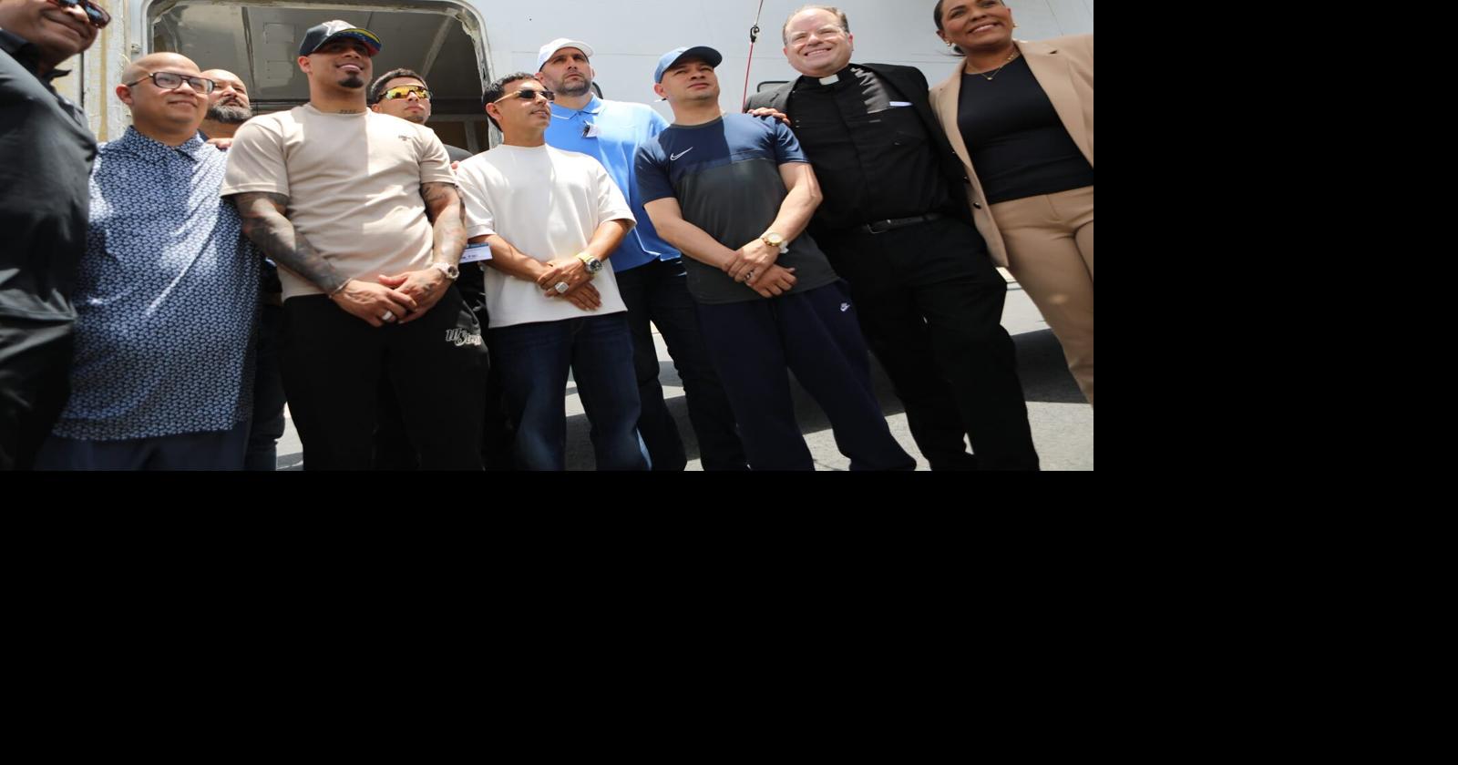 Salen desde Puerto Rico primeros vuelos con 10,000 libras de ayuda humanitaria a Venezuela