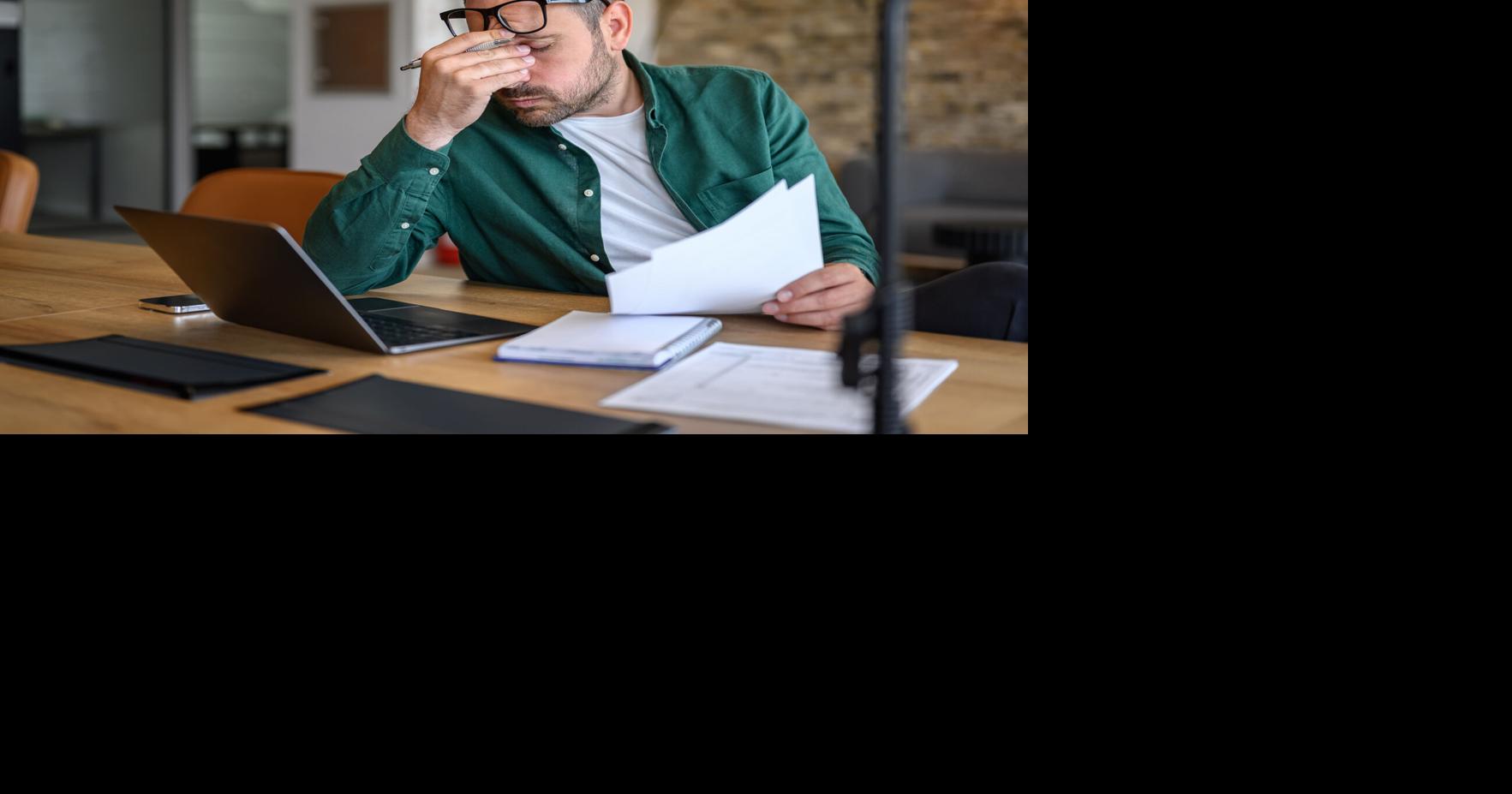 Estrés financiero de empleados afecta concentración y productividad en el trabajo