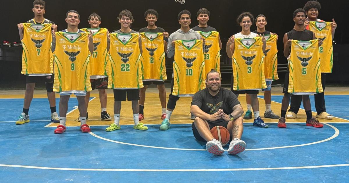 Alpinistas de Gurabo impulsan desarrollo deportivo y personal de jóvenes baloncestistas