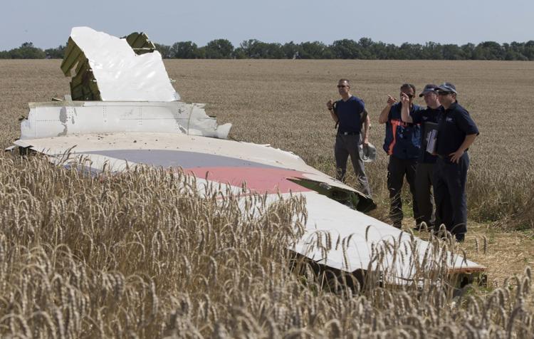  Solicitan cadena perpetua para cuatro sospechos de derribar un avión en Holanda  5f089b84271d3.image